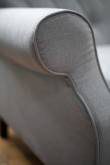 Gebogen armleuning in detail
