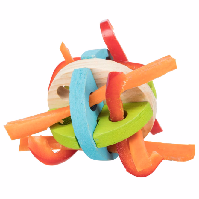 Spiel- und Snackball aus Holz