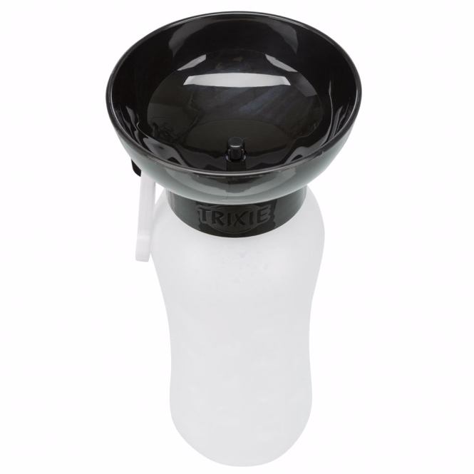 Trinkflasche mit Trinknapf