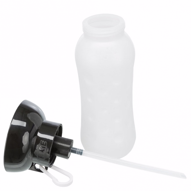Trinkflasche mit Trinknapf