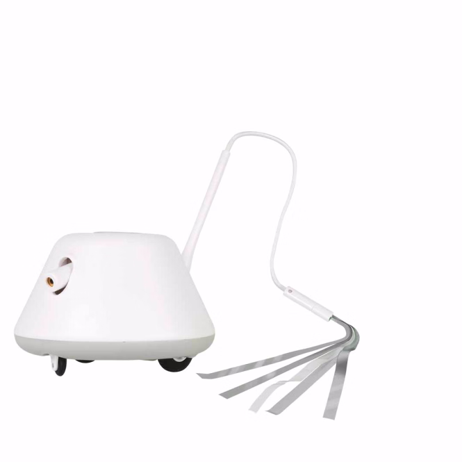 EBI Cat Toy Twisting Tank