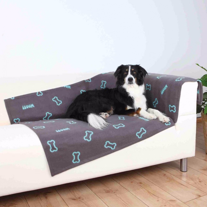 Fleecedecke Barney mit Knochenmotiv