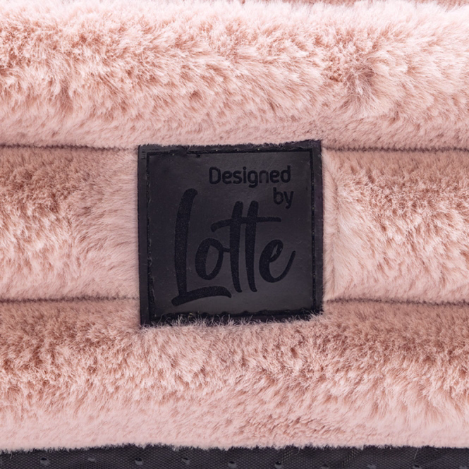 Designed by Lotte Hundekissen Reza - Rosa - 120 x 80 cm
